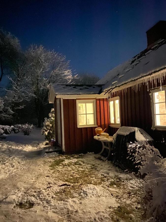 Mysig Stuga Naera Aestad Vingard & Spa 외부 사진